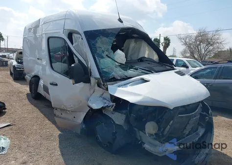 2023 Mercedes-Benz Sprinter 2500 High Roof 4-Cyl Gas z USA, uszkodzony, nr VIN W1Y40CHY4PT157998